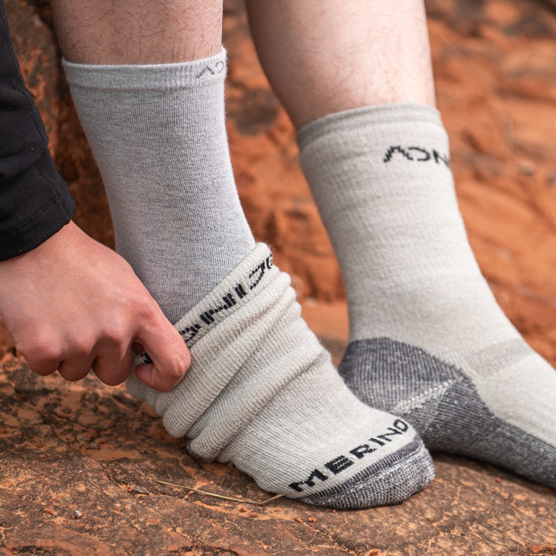 Aonijie e4831 calcetines deportivos de cinco dedos calcetines neutros transpirables, suaves y finos de cinco dedos para correr, fitness, yoga y caminar calcetines